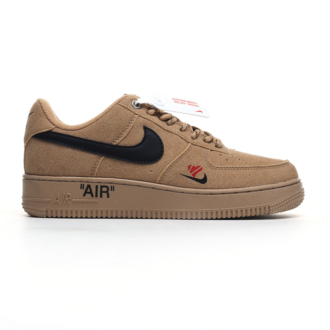 Nike Air Force 1 corporativo en un entorno casual.