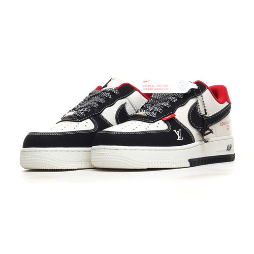 Vista superior de las Nike Air Force 1 Corporate, mostrando detalles de costura y el icónico logo de Nike.
