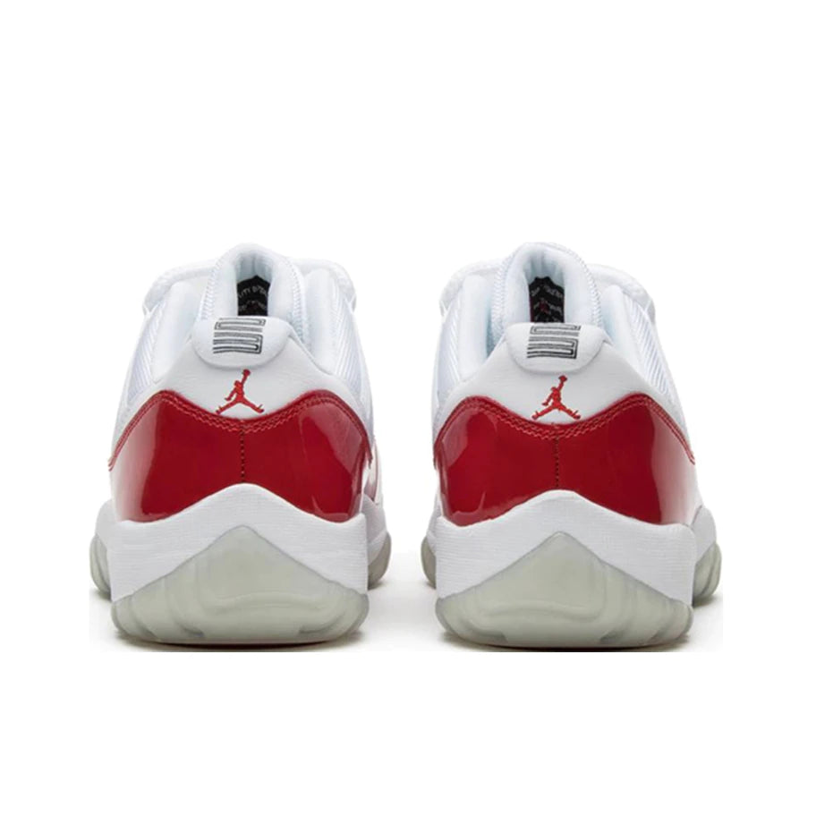 Detalles de diseño de las Air Jordan 11, zapatos versátiles y resistentes, perfectos para los amantes del deporte.