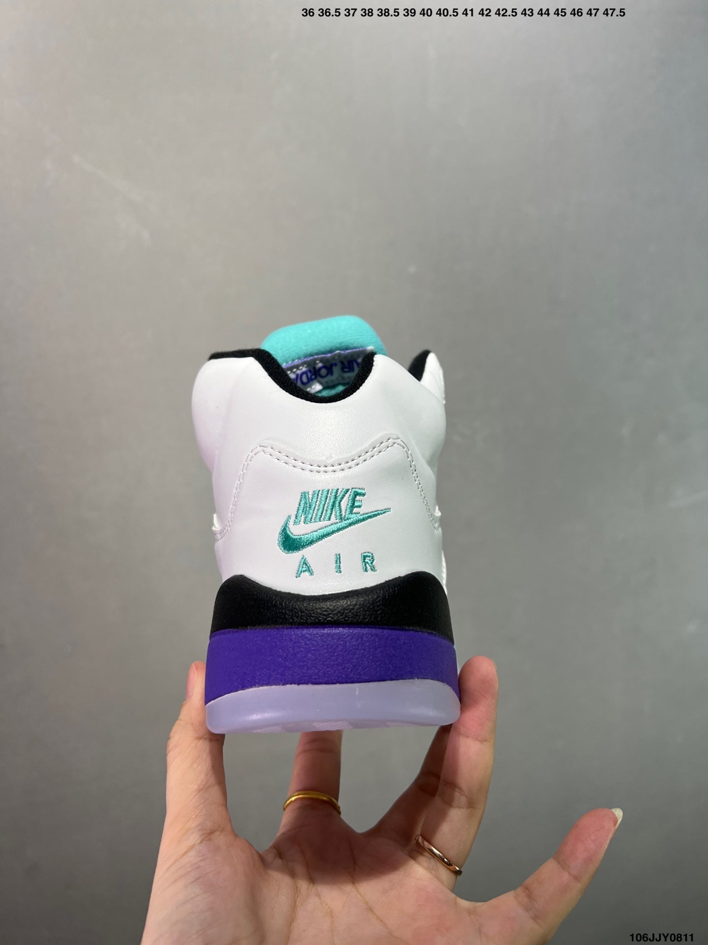 nike shoes Factory direct sales at half price